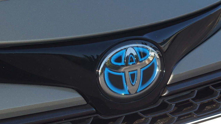 Η Toyota ετοιμάζει ηλεκτρικά αυτοκίνητα που θα φορτίζουν σε 10 λεπτά 