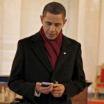 Τα αγαπημένα κινητά των μεγάλων ηγετών – Με ποιες συσκευές επικοινωνούν Ομπάμα Μέρκελ, Ολάντ 