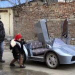 Τρομερός παππούς κατασκευάζει Λαμποργκίνι για τον εγγονό του [photos+video]  
